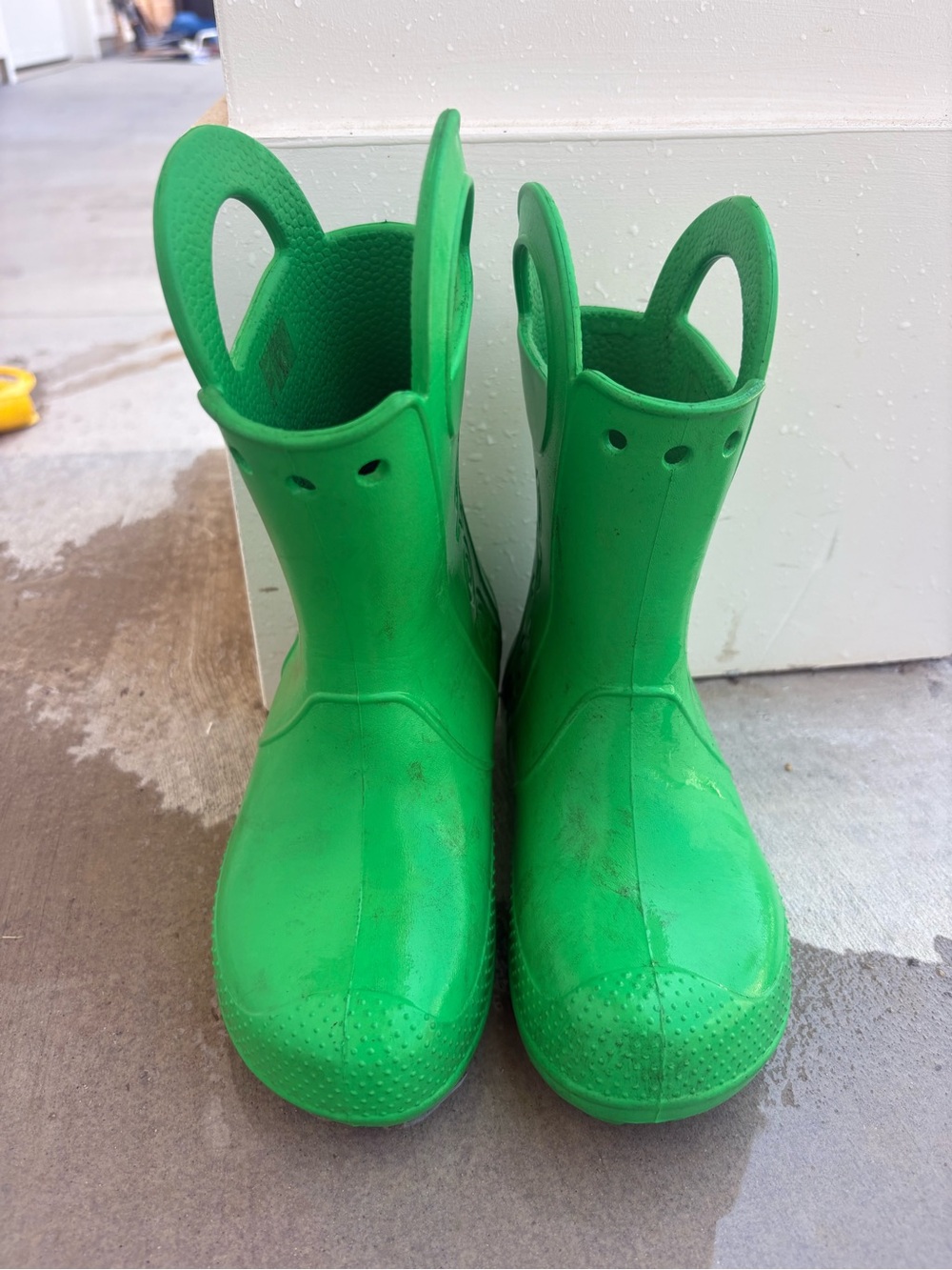 CROCS Kids Green Pull-On Rain Boots with Handles